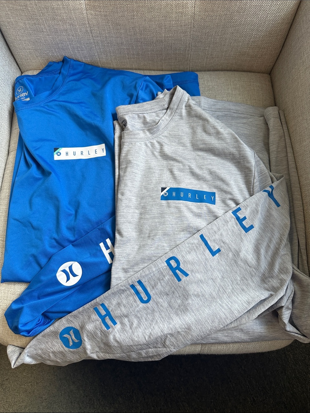 Set of Hurley Men’s Swim Long Sleeve Logo Tees - Royal Blue & Light Gray